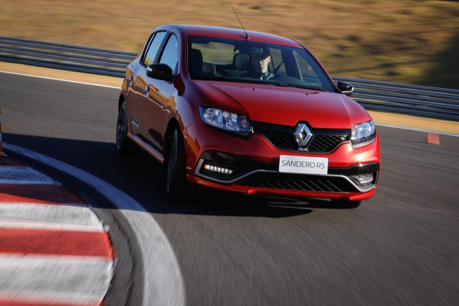  Renault Sandero R.S. 2019 года  (фото 27 из 49)